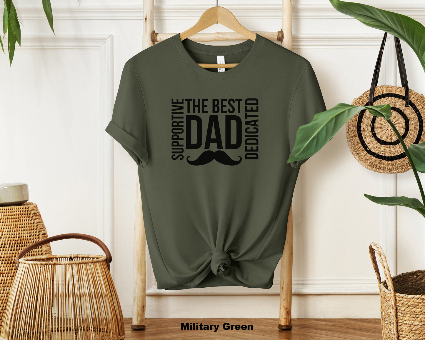 "Super Dad Classic Unisex Short Sleeve Crewneck T-Shirt in Soft Cotton Material with Quality Print"